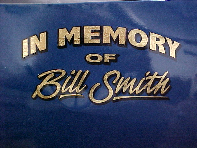 billsmithmemorial.jpg (71629 bytes)